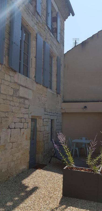 Bed and Breakfast La Cour Saint Louis Castelnau-Montratier Zewnętrze zdjęcie